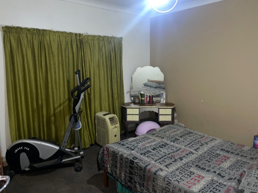 4 Bedroom Property for Sale in Odendaalsrus Free State